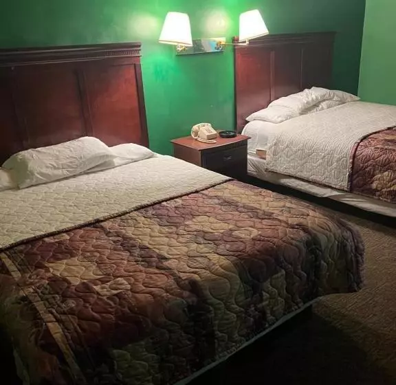 Town & Country Motel