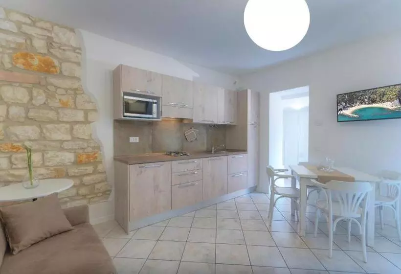 Aamiaismajoitus (B&B) Falesiaconero