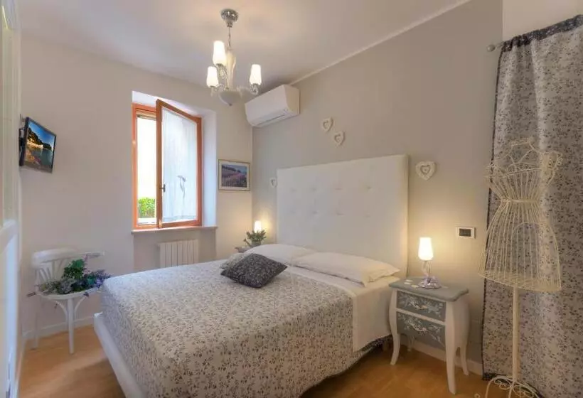 Aamiaismajoitus (B&B) Falesiaconero