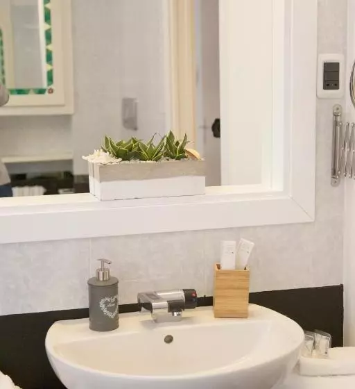 Aamiaismajoitus (B&B) Falesiaconero