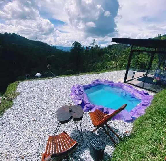 تختخواب و صبحانه Septimo Cielo Tiny Homes
