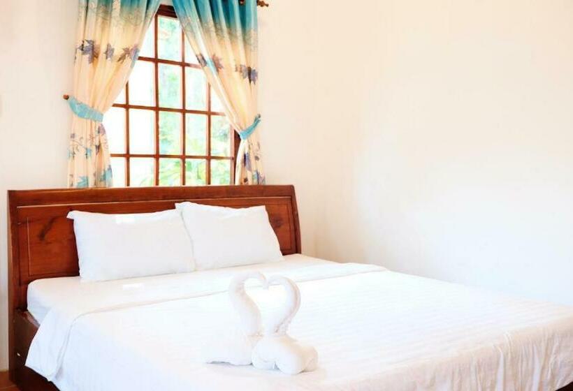 هتل Bungalow Hà Thu