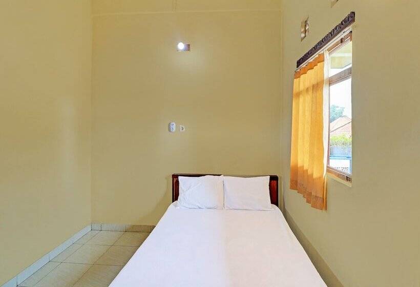 Hotel Oyo 91208 Suana Guest House