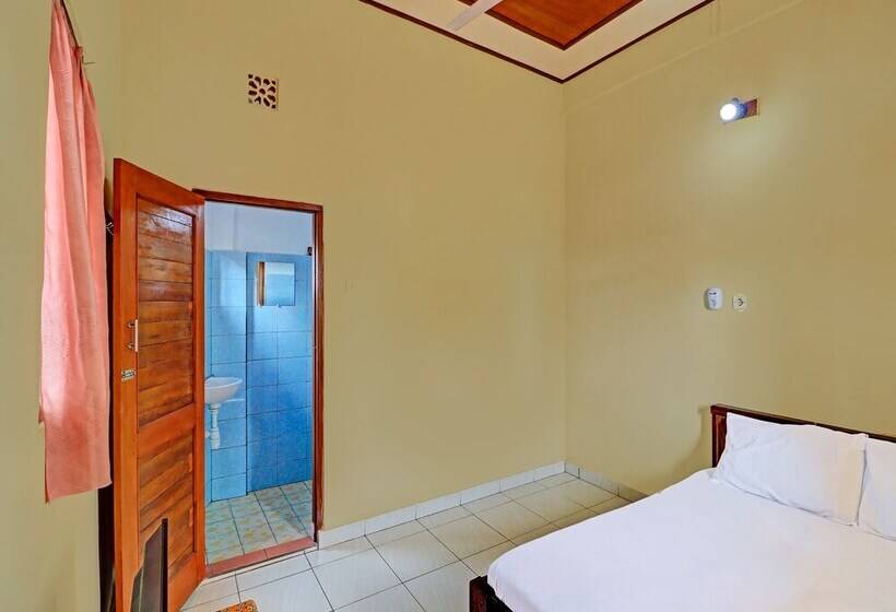 Hotel Oyo 91208 Suana Guest House