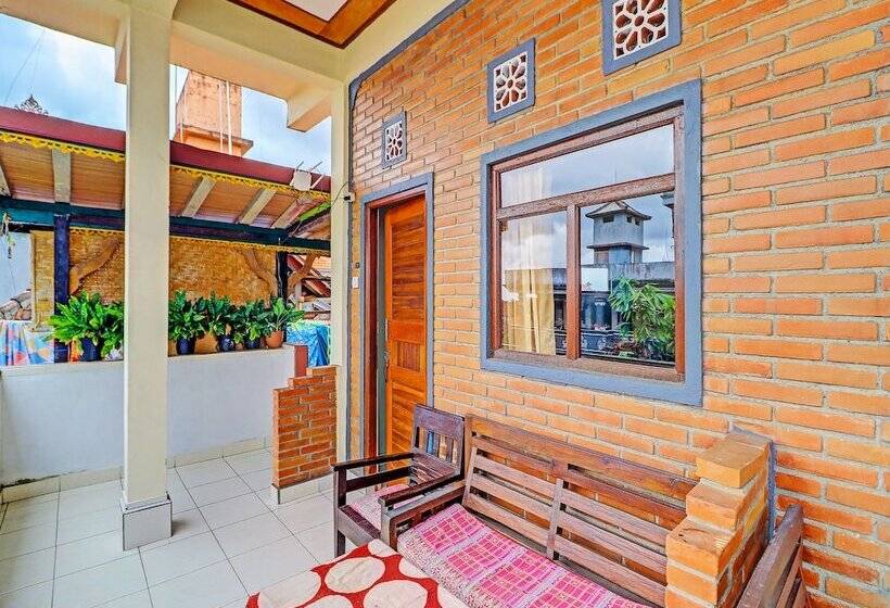 Hotel Oyo 91208 Suana Guest House