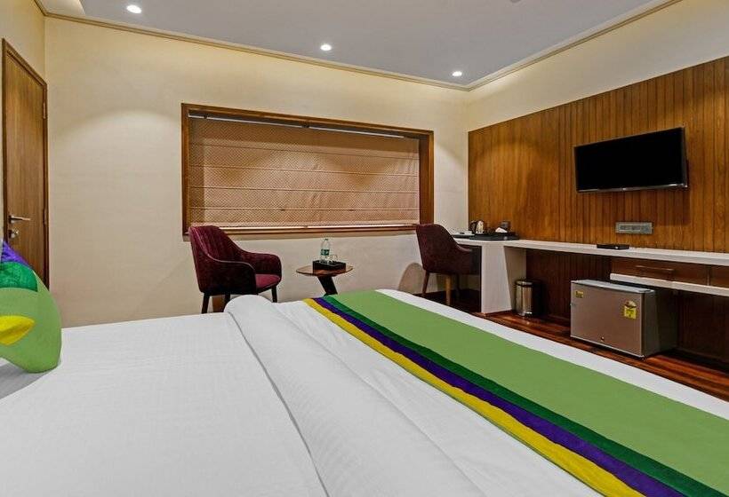 בית מלון כפרי Treebo Z