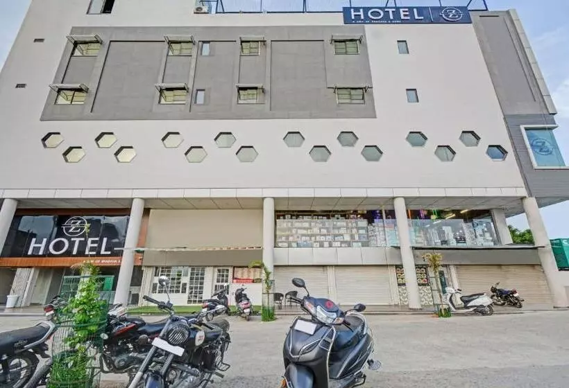 Hôtel Treebo Z