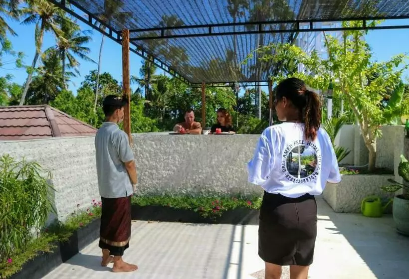 ペンション Bali Amed Feel Home Villa
