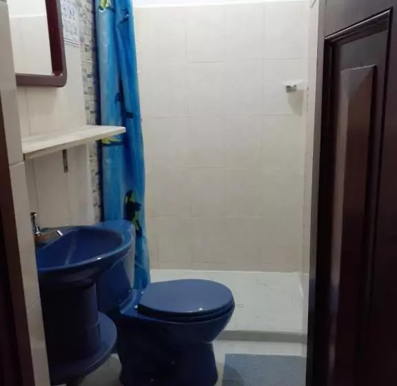 ペンション Hostal La Comedia