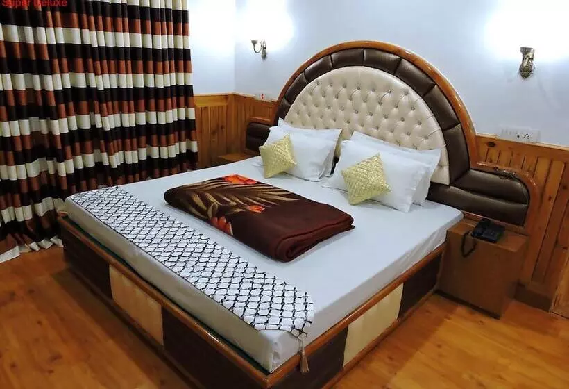 ホテル Chaman Palace