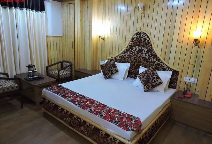 ホテル Chaman Palace