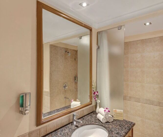 Hotel Club Mahindra Emerald Palms, Goa