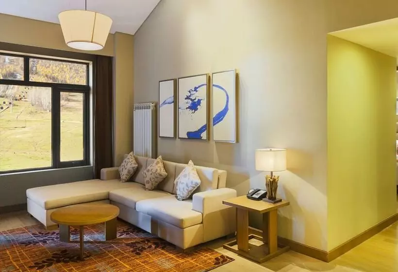 Hotel Holiday Inn Changbaishan Suites, An Ihg