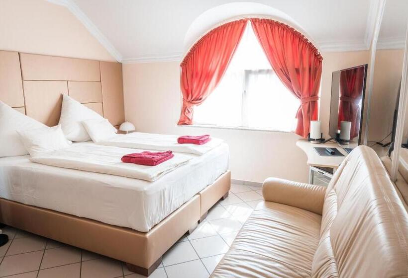 Hotell Kaiser Panzió