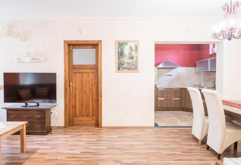 Hotell Kaiser Panzió