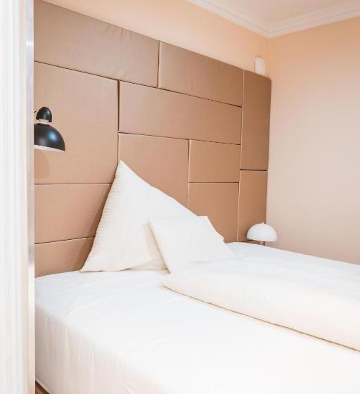 Hotell Kaiser Panzió