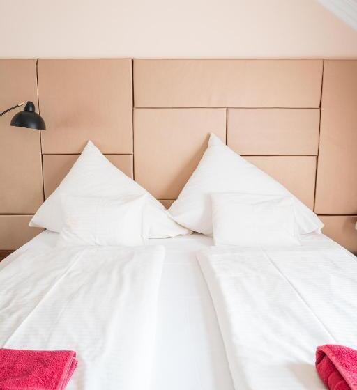 Hotell Kaiser Panzió