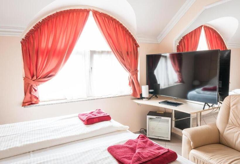 Hotell Kaiser Panzió