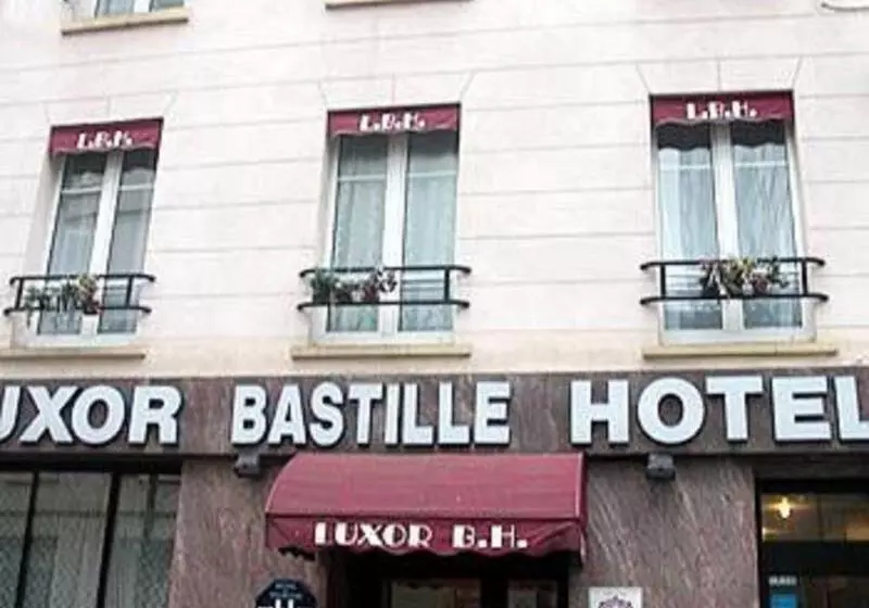 ホテル Luxor Bastille