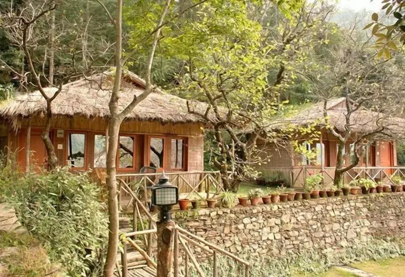 هتل Oakwood Hamlet