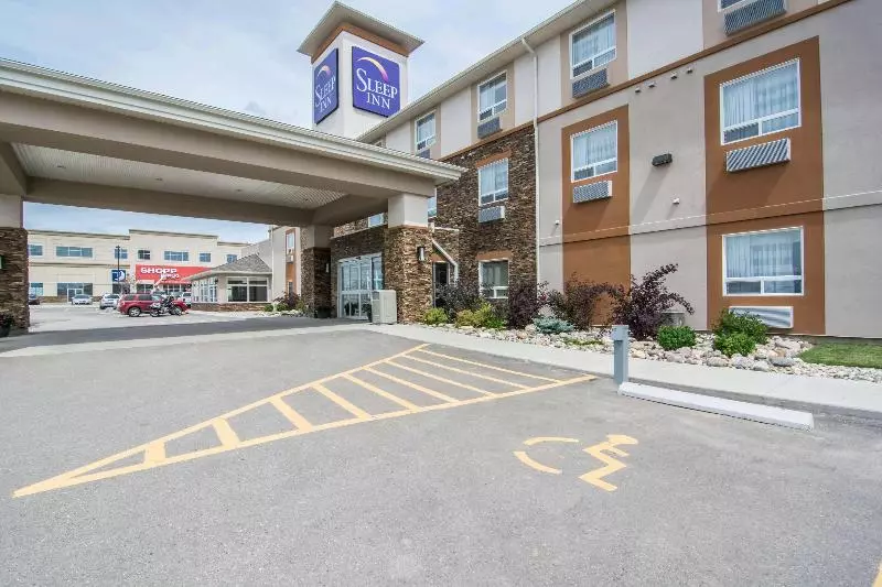 Отель Sleep Inn Regina East