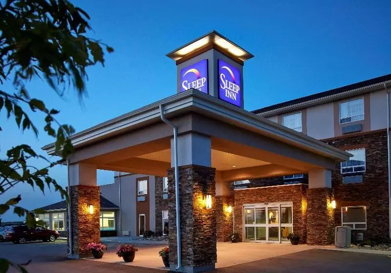 Отель Sleep Inn Regina East