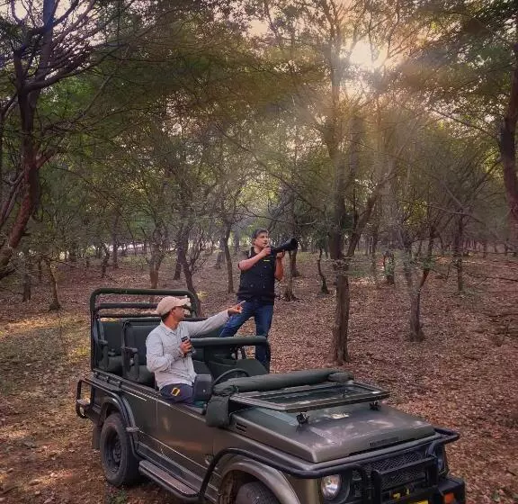 هتل Spree Jungle Vilas Resort Ranthambore