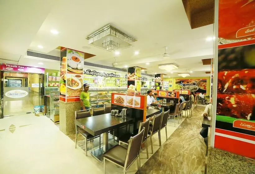 Hotel Sriram International