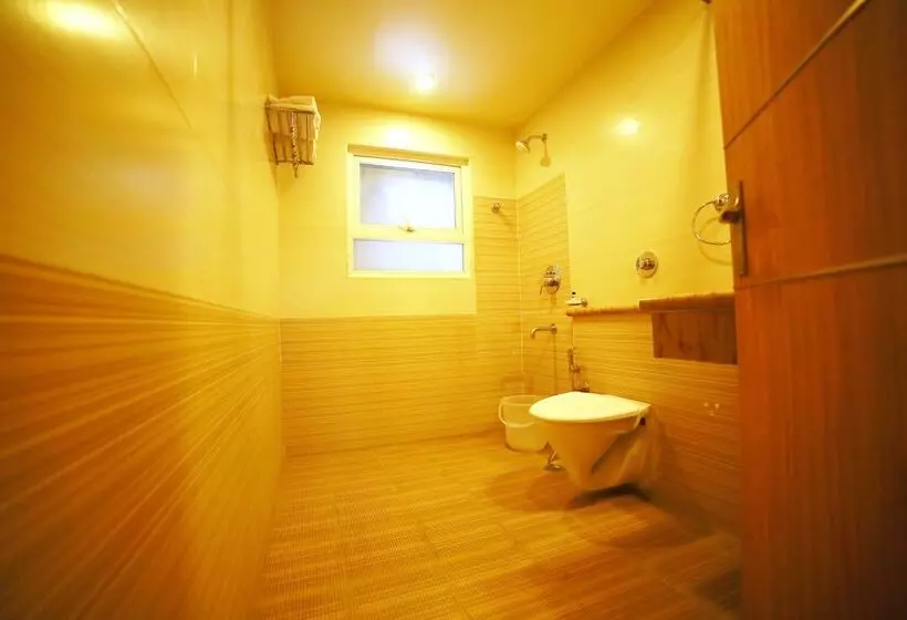 Hotel Sriram International