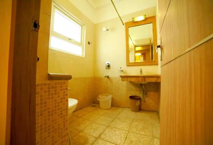 Hotel Sriram International