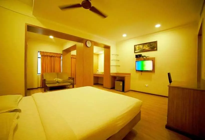 Hotel Sriram International