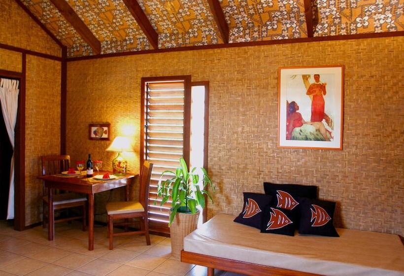 منتجع Rarotonga Beach Bungalows