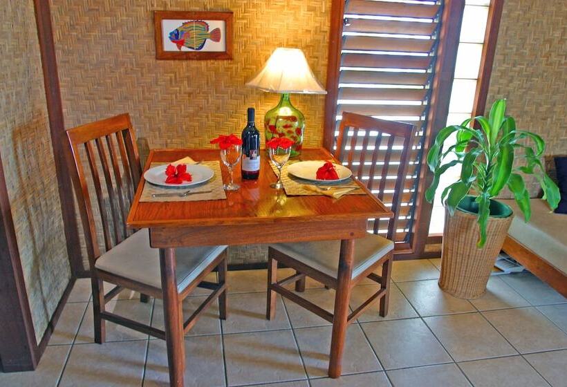 منتجع Rarotonga Beach Bungalows