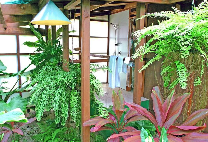 منتجع Rarotonga Beach Bungalows