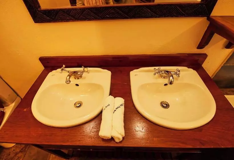 The Emin Pasha Hotel & Spa, Cityblue Collection