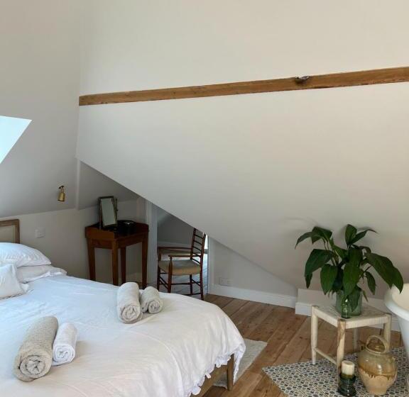 Bed and Breakfast Hedgebank