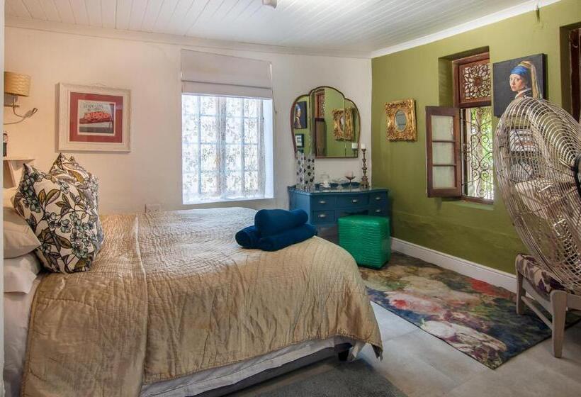 بنسيون Art Box