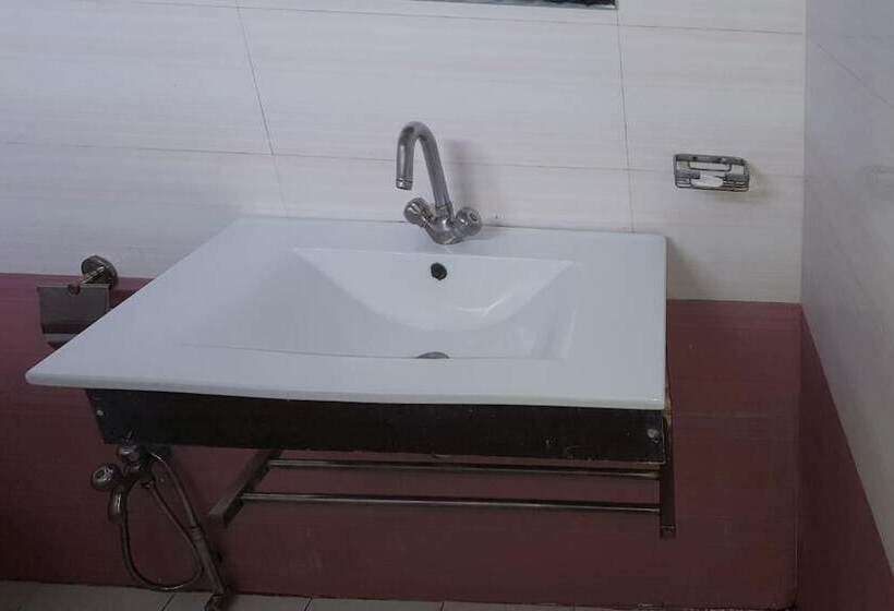 Pension Crown Castle Peshawar