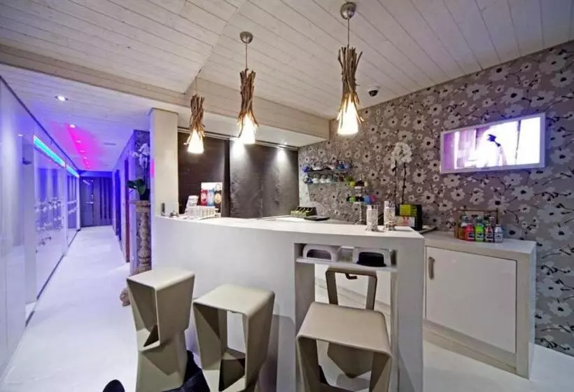 Majatalo Le Clos Fleuri