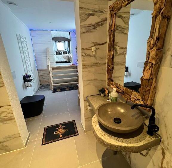 פנסיון Le Clos Fleuri