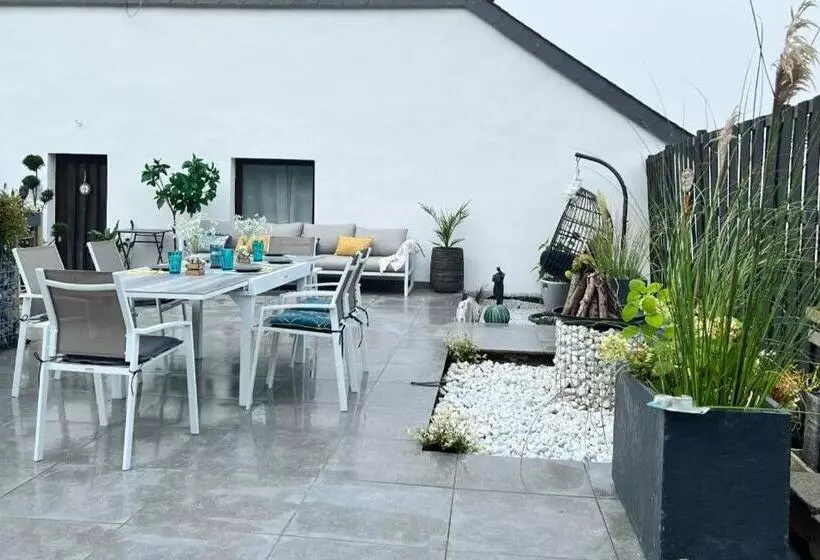 Majatalo Le Clos Fleuri