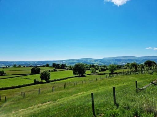 Hotelli Pen Bryn Shepherd Hut