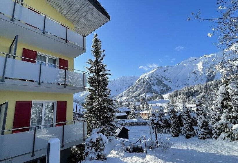 هتل Cristal Sorenberg