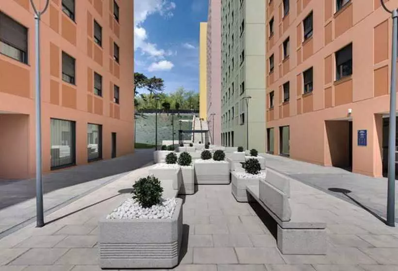 Livensa Living Studios Bilbao