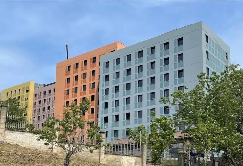 Livensa Living Studios Bilbao