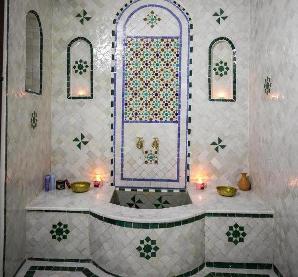 Riad Le Moucharabieh