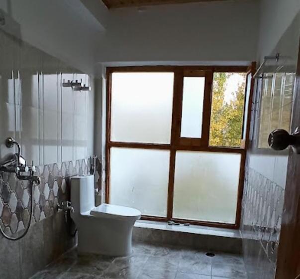 פנסיון Sonam Guest House