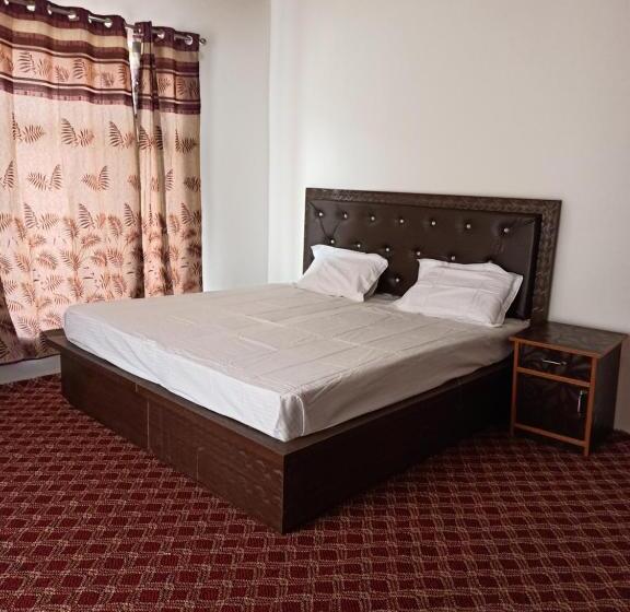 פנסיון Sonam Guest House