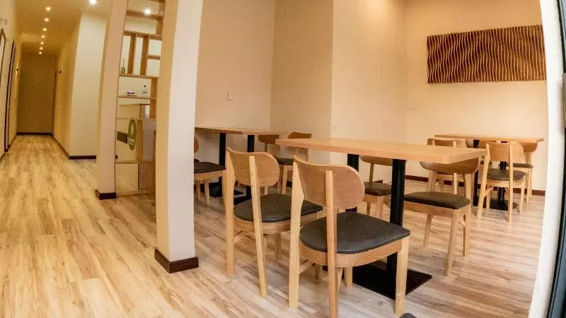 تختخواب و صبحانه The Bilimbi Guesthouse & Inn