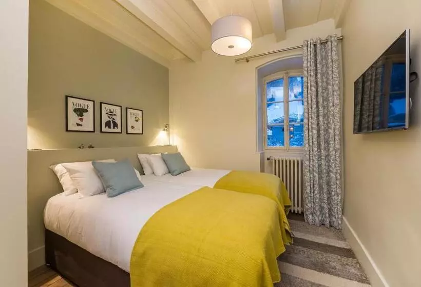 تختخواب و صبحانه The Manoir